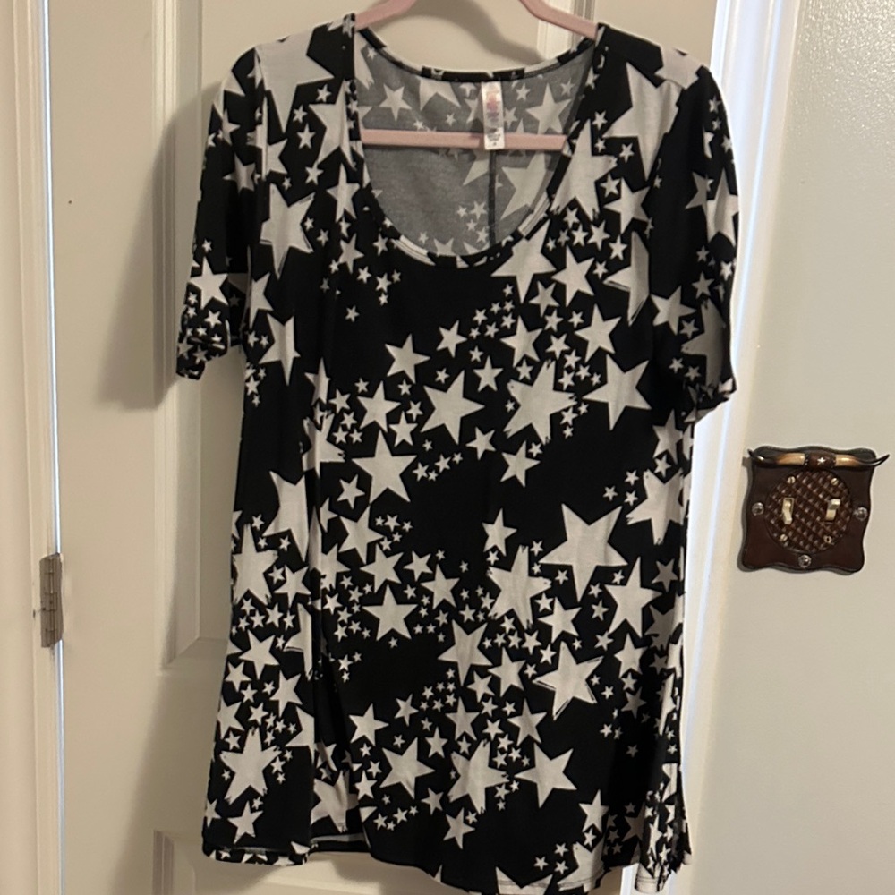 LuLaRoe Black and White Starry Short Sleeve Tee